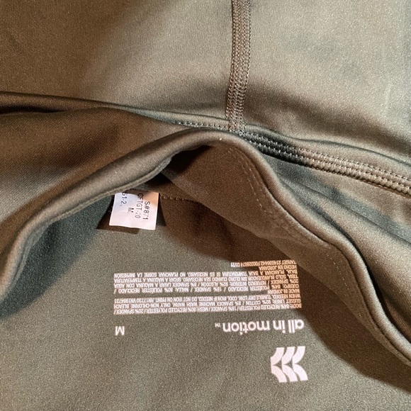 NWOT All in motion, ladies full length leggings, size medium - Picture 2 of 5